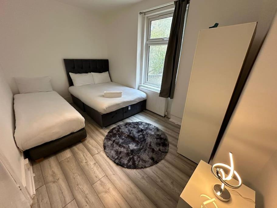 Ground Floor One Bedroom Flat Appartement *